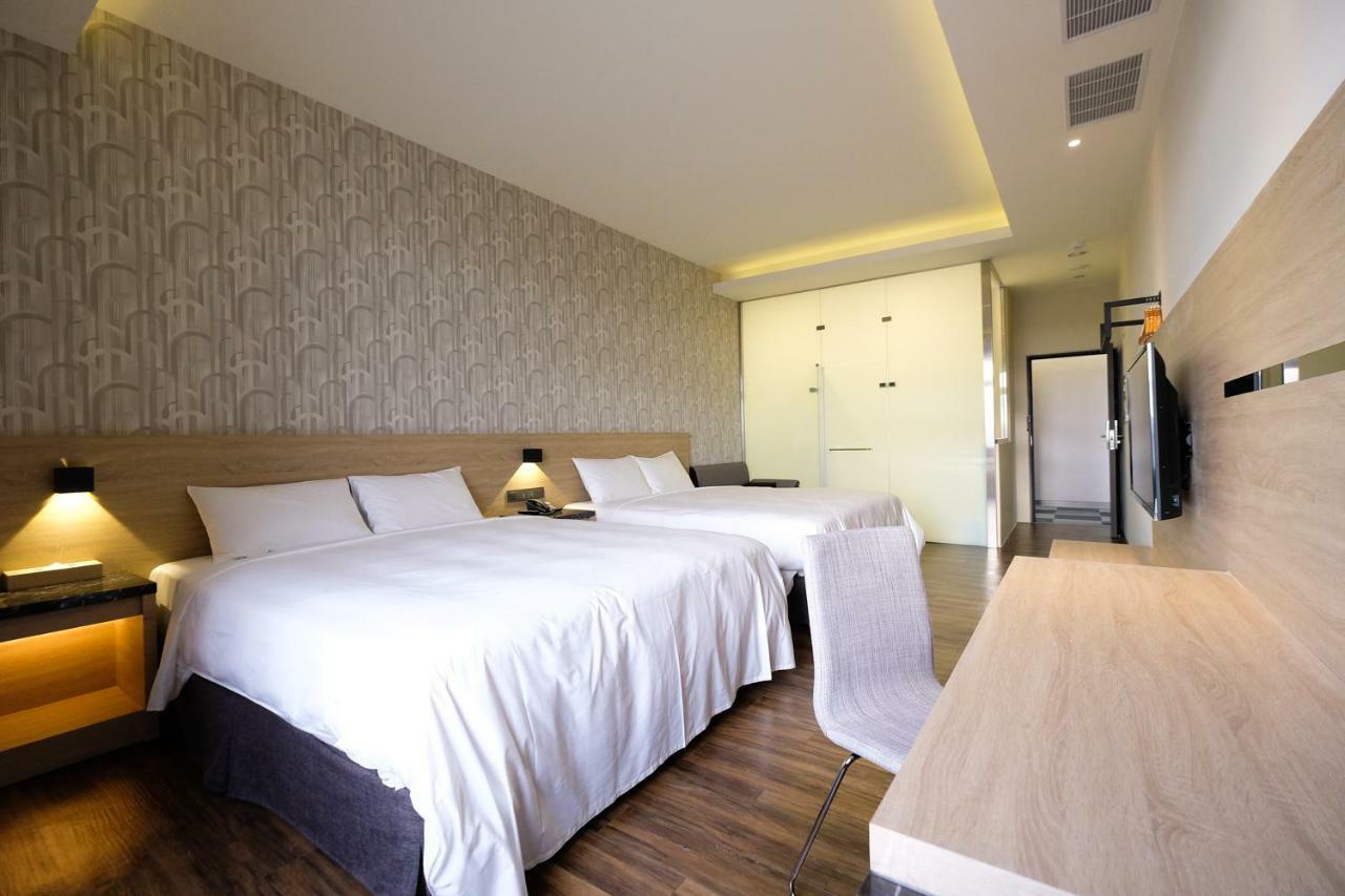 Yu Chun Hotel Taizhong Zewnętrze zdjęcie