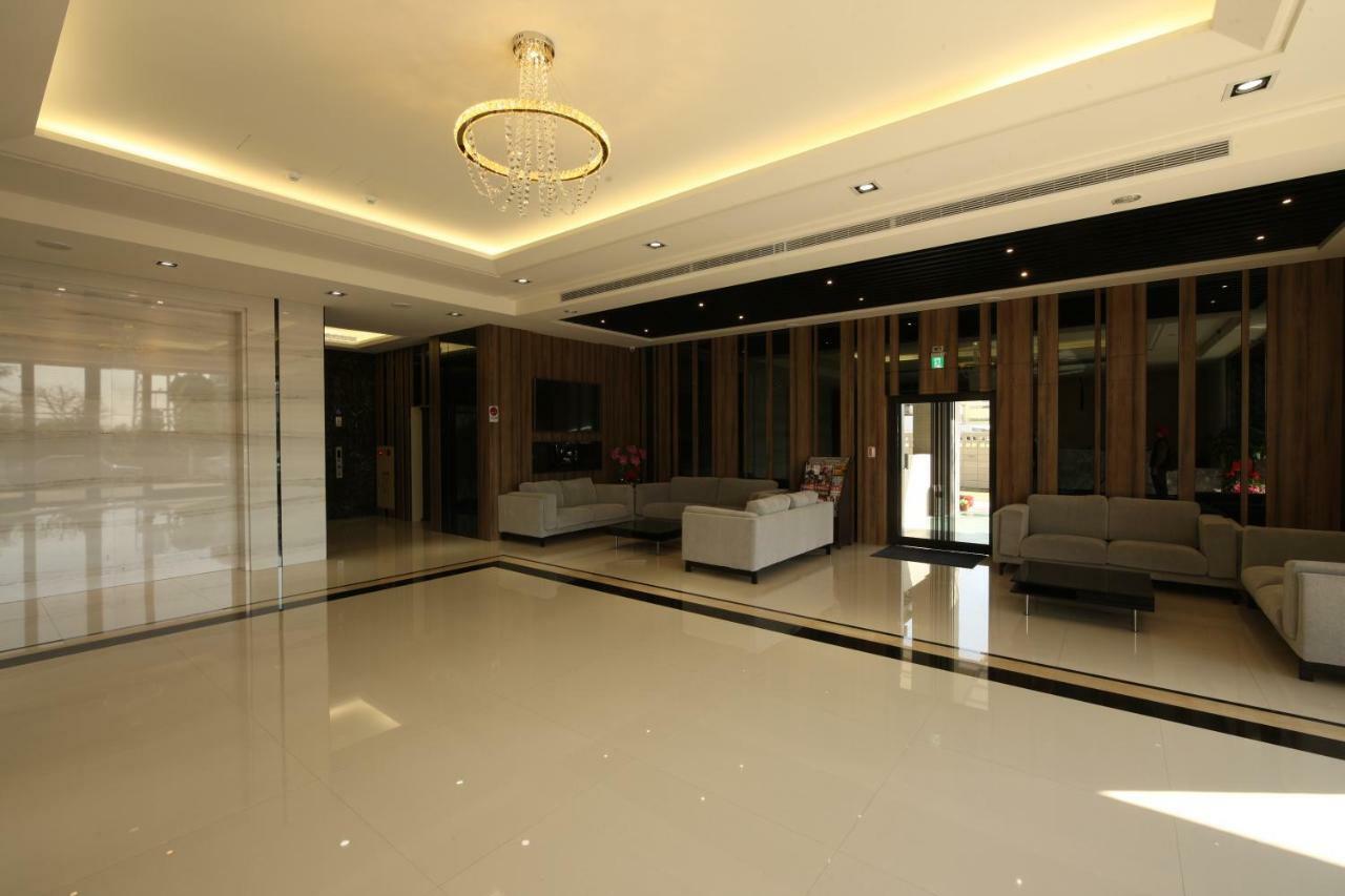 Yu Chun Hotel Taizhong Zewnętrze zdjęcie